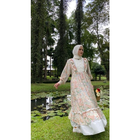 VALENCIA DRESS ORI by Sofydaily Sofy Daily Sofyproject