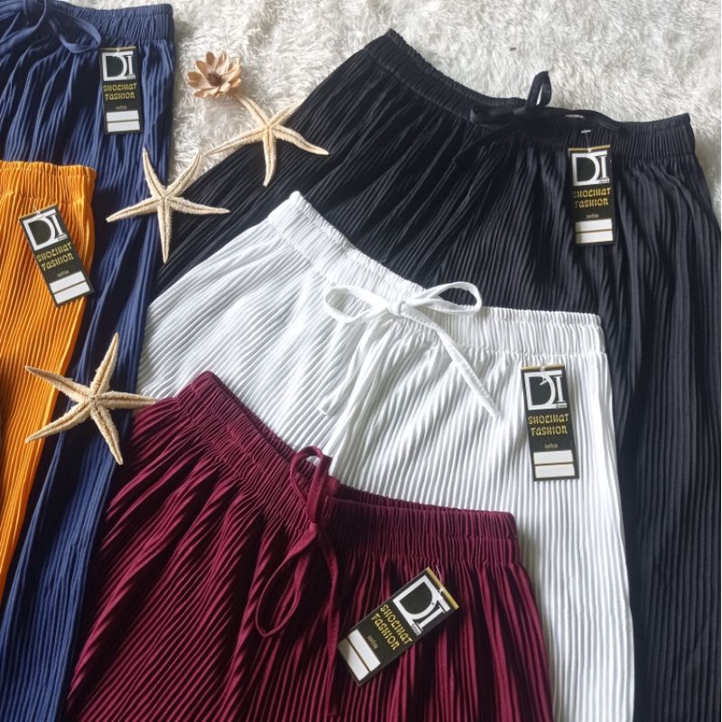 Kulot Lidi Jumbo Bahan Hyget Plisket Murah // Celana Panjang Wanita Plisket Lidi Big Size Bb 55kg Sampai Bb 90kg // Kulot Lidi Super Jumbo // Kulot Uniqlo Jumbo / COMFY CULLOTE PREMIUM Polos High Waist Ukuran Jumbo Size Xxl Xxxl // Digrup