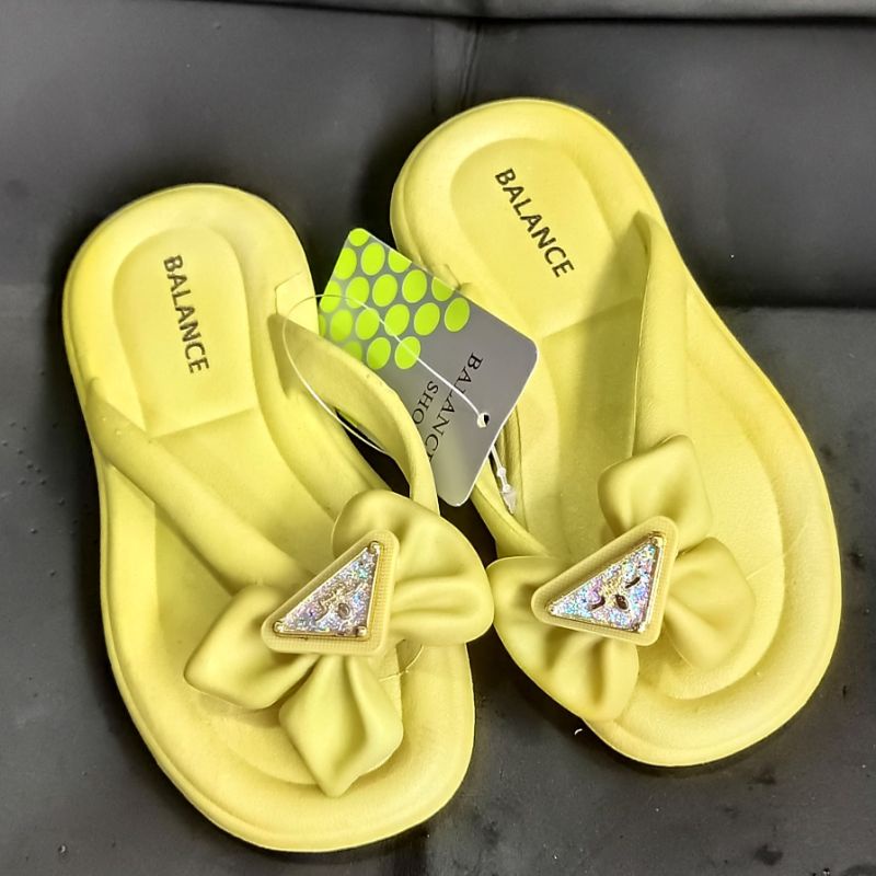 Sandal Balance anak perempuan terbaru Sandal import motif bunga piramida Sendal karet anak trendy