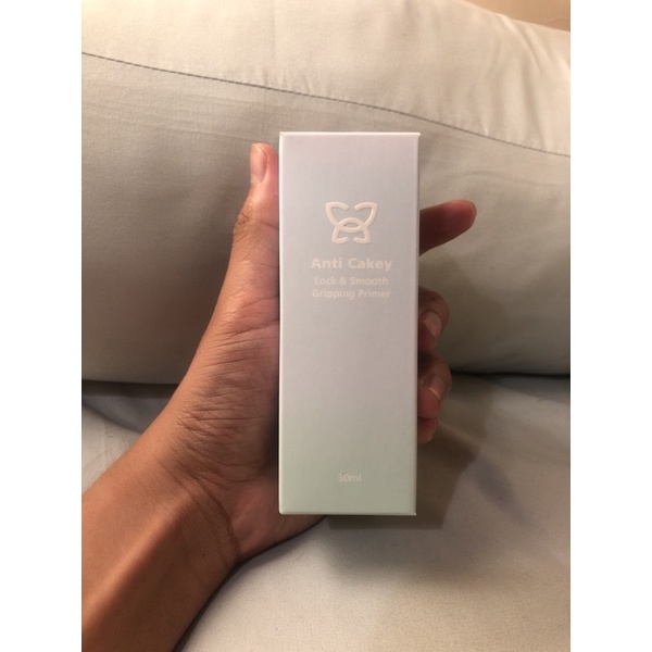 MOP BEAUTY - Anti Cakey Lock & Gripping Primer | Mother of Pearl