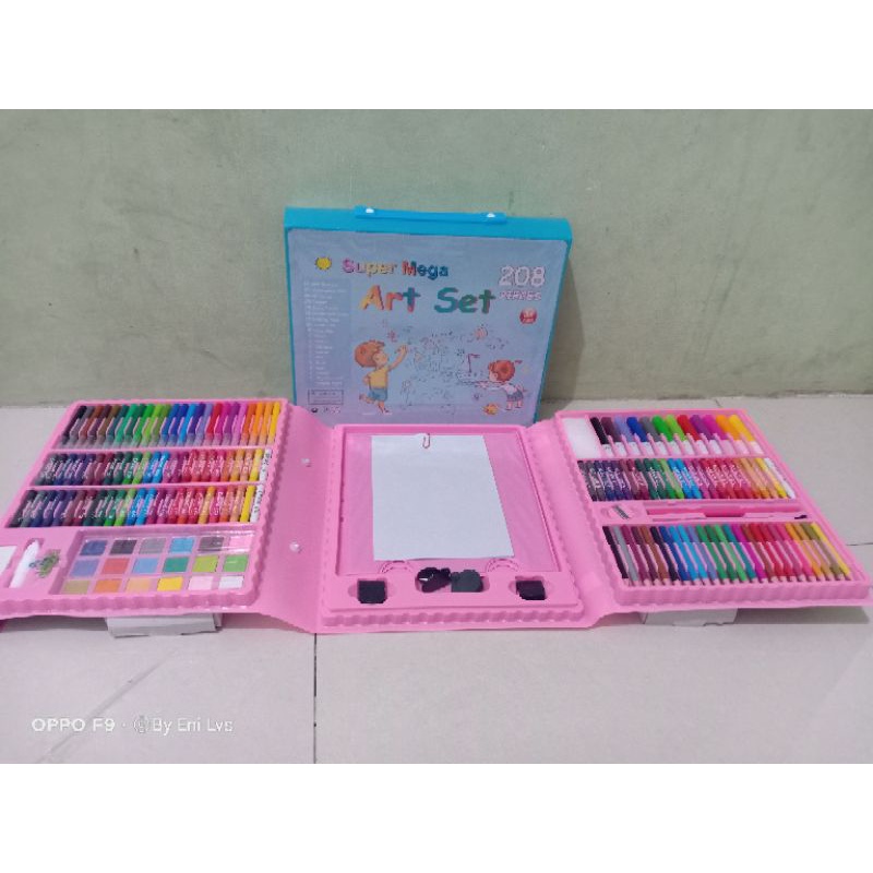 

KRAYON SET ISI 208 pcs