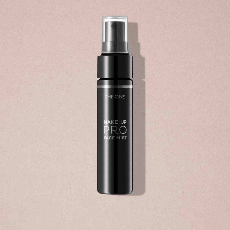 The One Make-Up Pro Face Mist