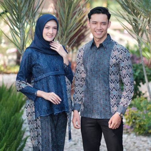 KEBAYA BROKAT COUPLE / KEBAYA BRUKAT PASANGAN / BAJU TUNANGAN / BAJU KONDANGAN / WIDBATIK / MODREN