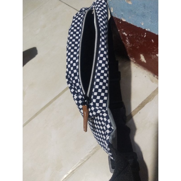 Tas Slingbag Waistbag pria wanita
