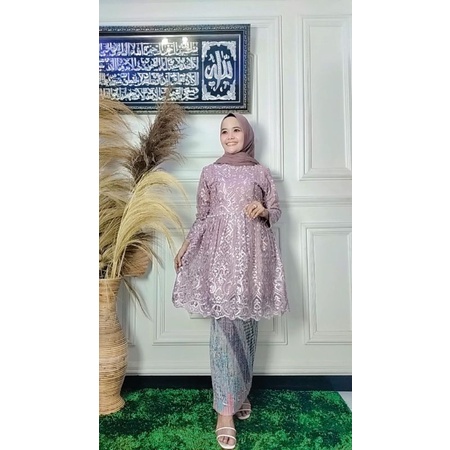 SET KEBAYA TUNIK TILLE MALAKA PAYET MUTIARA| KEBAYA PESTA| KEBAYA| SET KEBAYA WISUDA| KEBAYA MODERN| KEBAYA BRUKAT| SET TUNIK| STELAN KEBAYA LAMARAN| KEBAYA MUTIARA