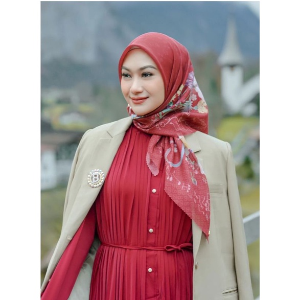 Buttonscarves Nada do