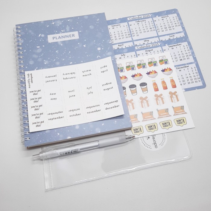 

Agenda Planner 2023 Undated Agenda Yearly Journal