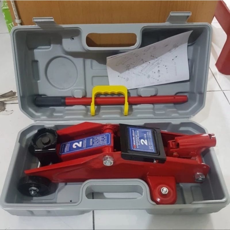 Dongkrak buaya Dongkrak Mobil Universal