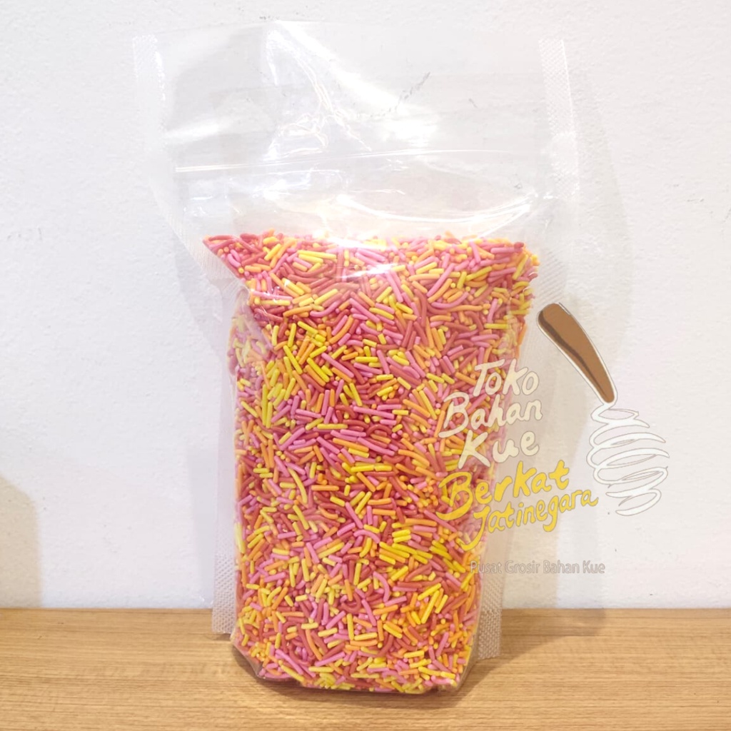 

MESES WARNA WARNI / COKLAT MESES MARVEL RAINBOW 500GR