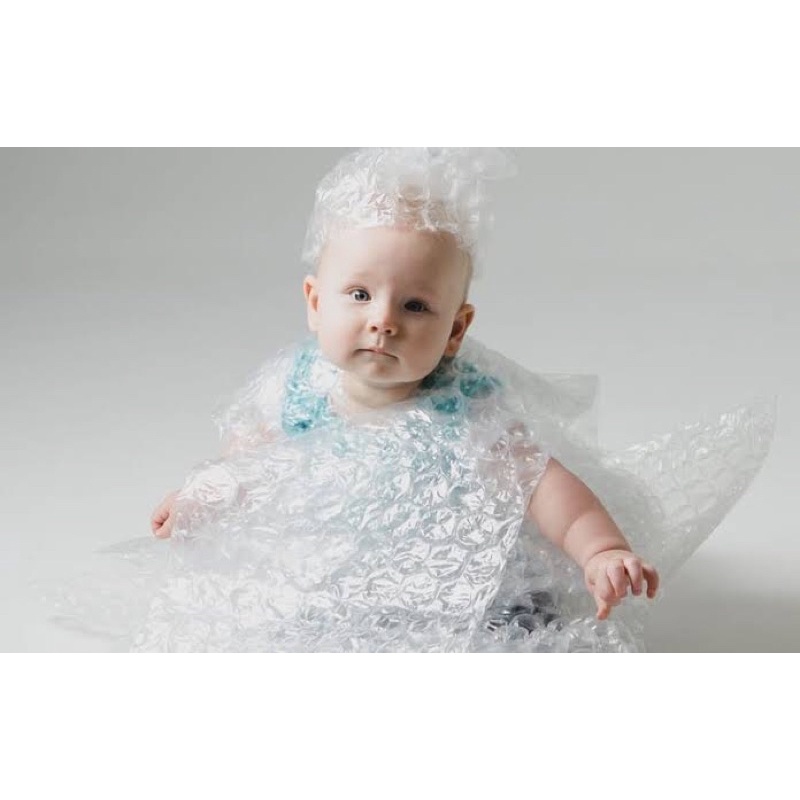 

Packing Bubble Wrap + kardus