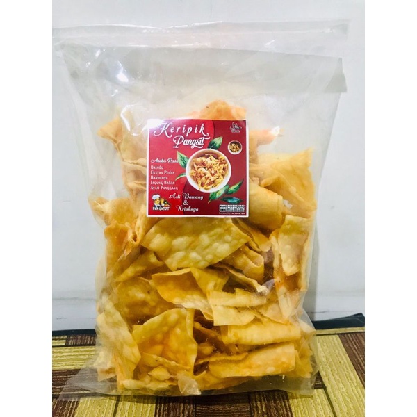 

KERIPIK BAWANG/KERIPIK PANGSIT PAK GATOT, RASA JAGUNG BAKAR DLL