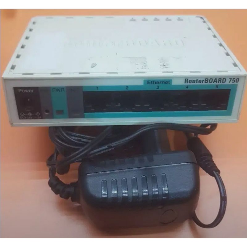 mikrotik router board 750