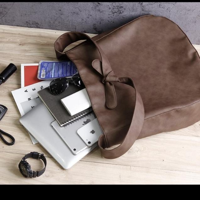 Tas Selempang Kulit Pria Tas Kulit Pria Tote Bag Kulit CELCIUS Coklat - Hitam