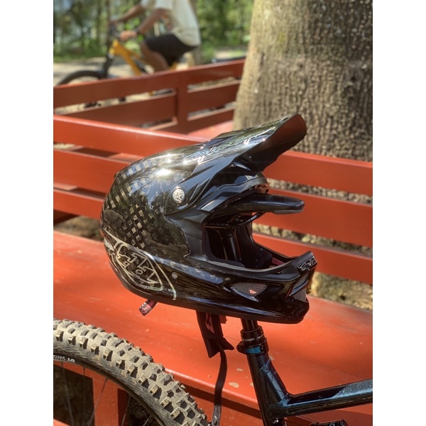 TLD D3 carbon for bmx downhil