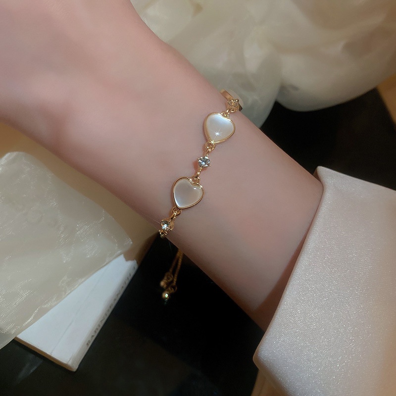 YEEZII Gelang Kristal Bentuk Hati Warna Emas Untuk Wanita