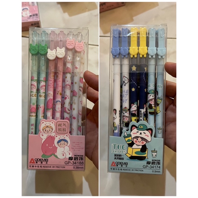 

bolpen yang bisa dihapus / erasable pen warna hitam isi 12 pcs
