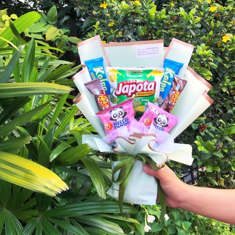 

Buket Snack Mix Series Size M / Snack Bouquet / Money Bouquet / Snack Bouquet