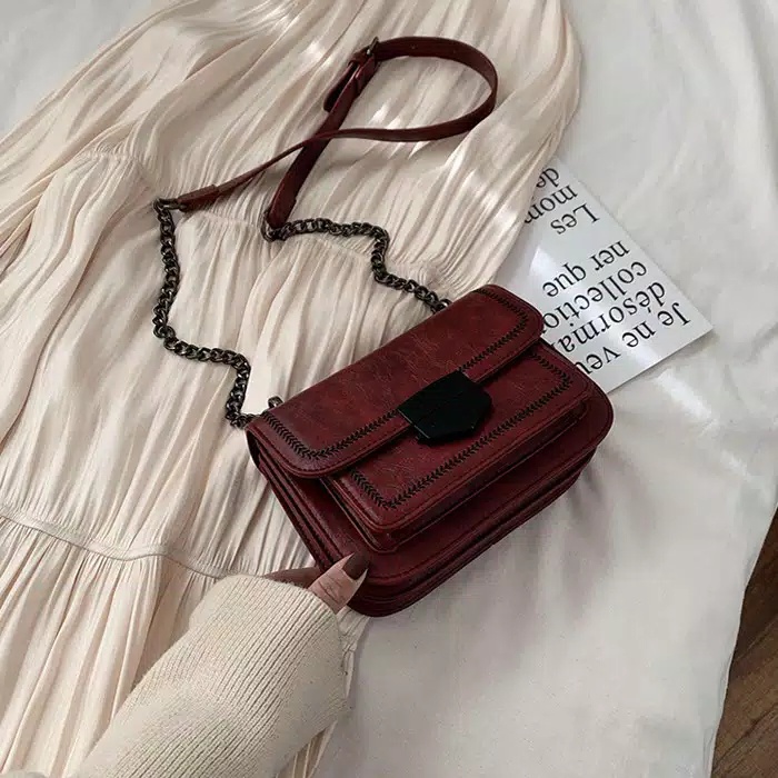 Tas Selempang Wanita Import Tas Rantai Fashion CR7540 LT1801 EL 5604 JT07150 BQ3203