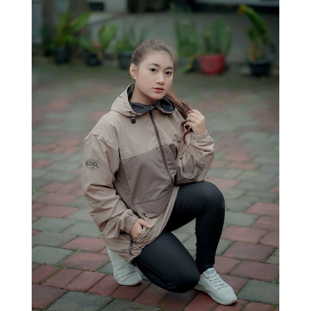 The Bojiel Daily - Cream Moca Jaket Cougle Jaket Parasut Jaket Pria Jaket Outdoor