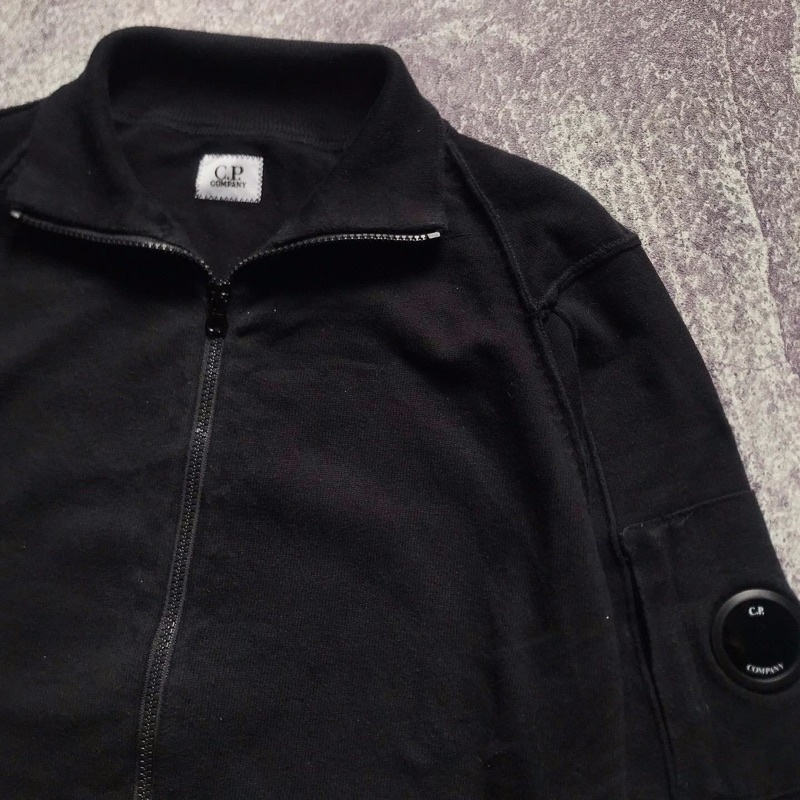 Cp company arm lens zipper second preloved