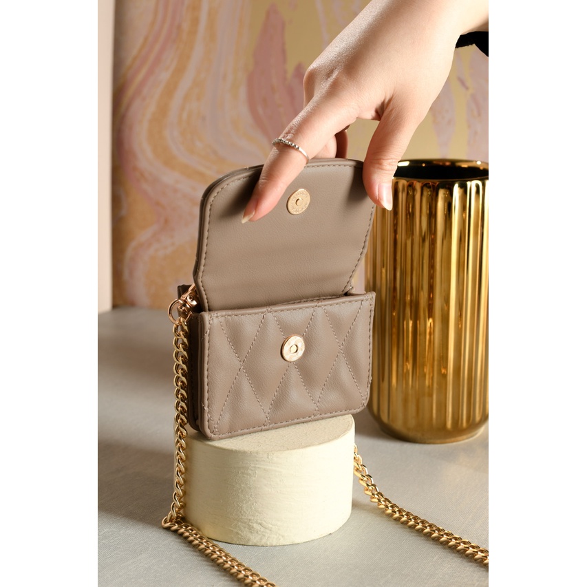 MILLIE LANYARD LOCAL.ID