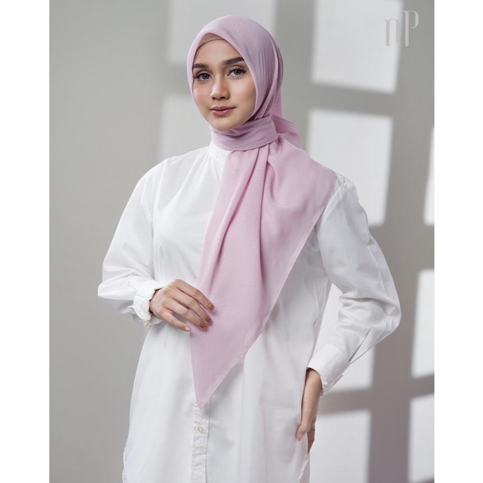 Plain Paris naPocut - Red, Pink & Peach Series