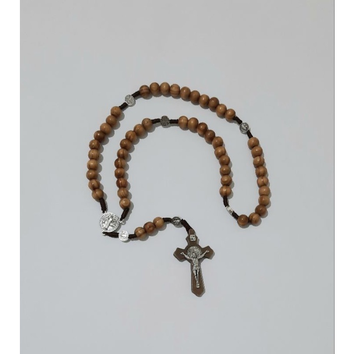 Katolik Rosario Kayu