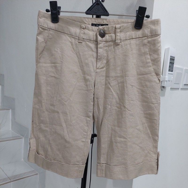 Celana pendek wanita CDS Basic