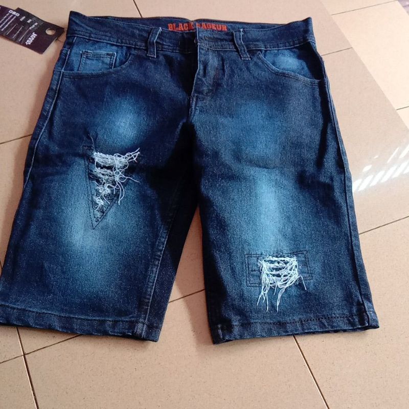 celana jeans pendek model sobek² distro