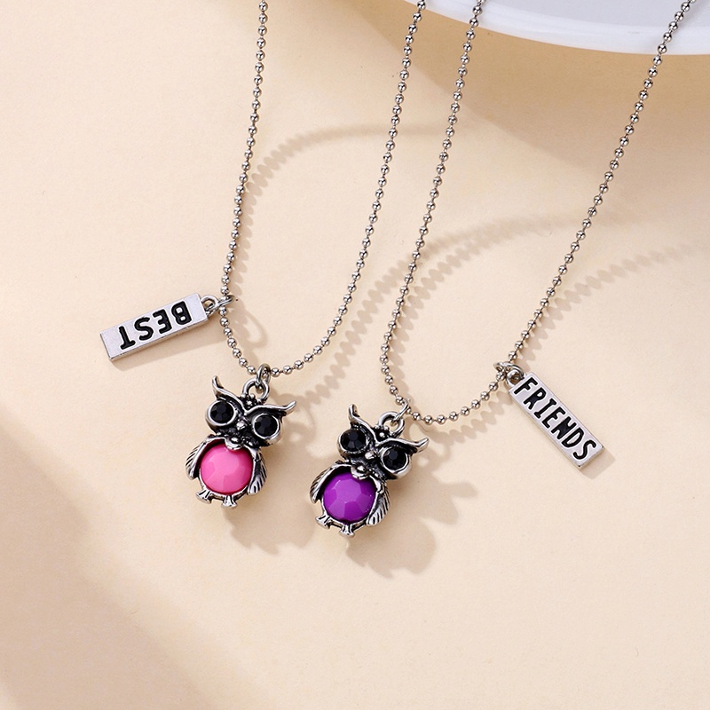 Fancyqube 2Pcs / Set Kalung Liontin Burung Hantu Aksen Hollow + Batu Merah Warna Silver Untuk Wanita