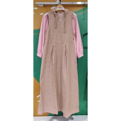 overall wanita exit