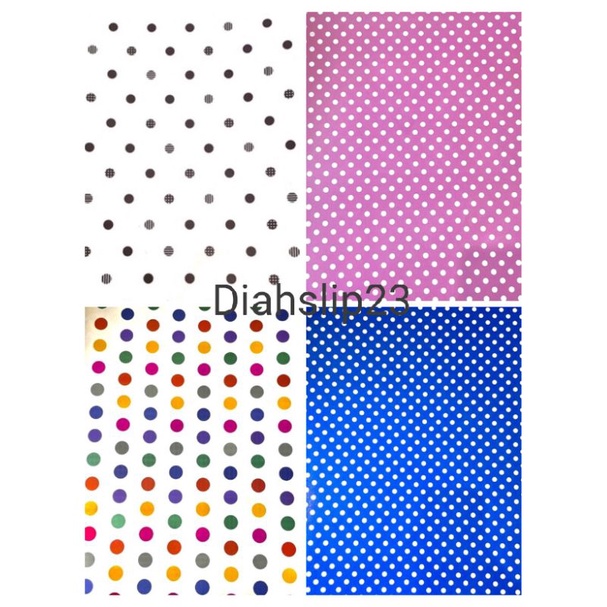 

KERTAS KADO JUMBO SANSAN WAWA ISI 1 LEMBAR MOTIF POLKADOT