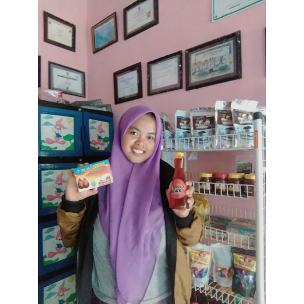 

Sirup Salak Khas Desa Kramat