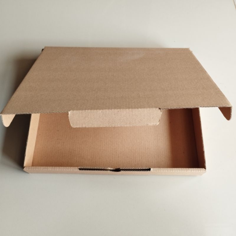 

Kardus Packing Baju Batik