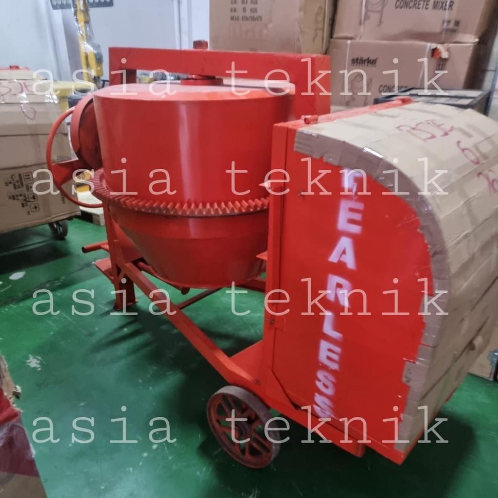 MESIN MOLEN 500 LITER + DIESEL 8 PK MOLEN SEMEN BETON TERBAIK