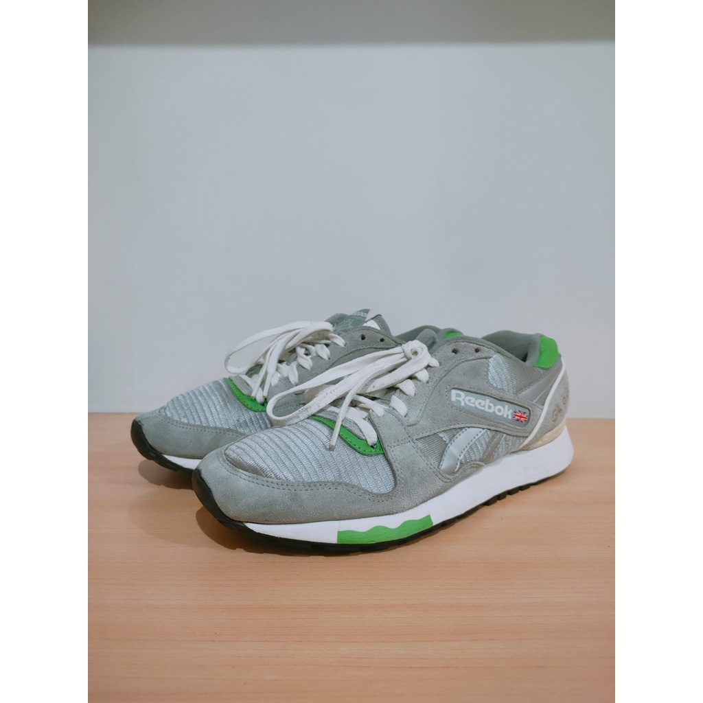Sepatu Reebok GL 6000