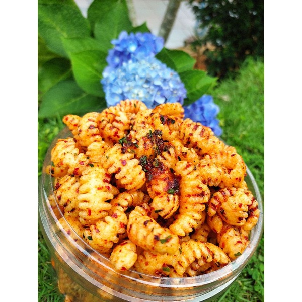 

krupuk ulat kembang 100gr