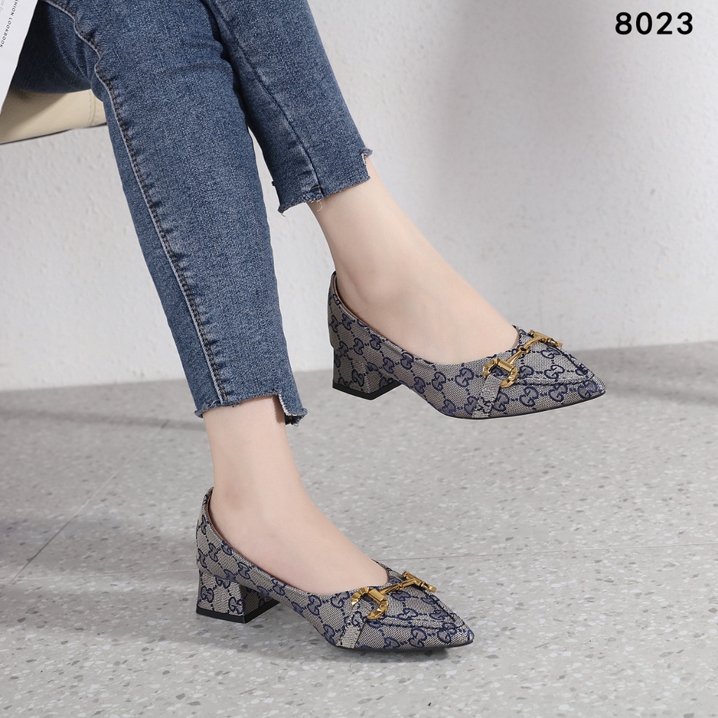 GC Heels 8023