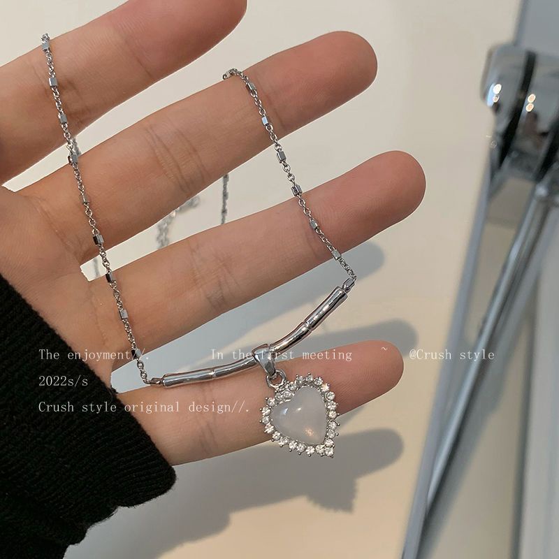 Kalung Rantai Liontin Hati Bahan Alloy Hias Batu Opal Imitasi Untuk Wanita