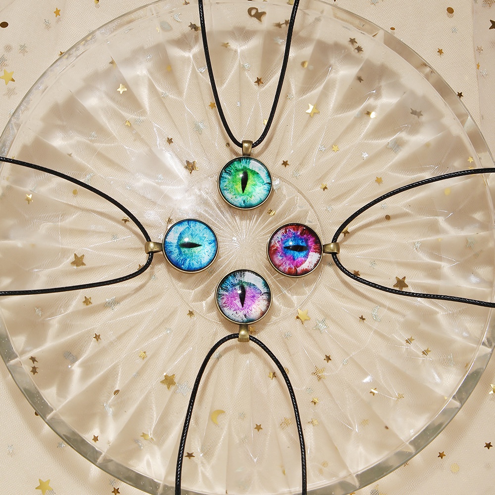 Kalung Rantai Liontin Mata Iblis Bahan stainless steel Gaya retro Gothic Jepang Korea Untuk Pria