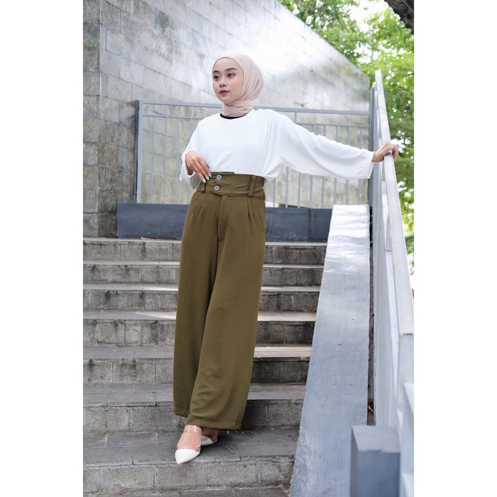 GIORA CELANA KULOT CRINKLE HIGWAIST WANITA LOOSE CULLOTE PANTS Zada Crinkle Cullote Highwaist Wanita Celana Kulot Crinkle Airflow Premium Polos Resleting Luna cringkle pants | celana kulot highwaits wanita CRINKLE AIRFLOW LOOSE PANTS VARIASI KANCING