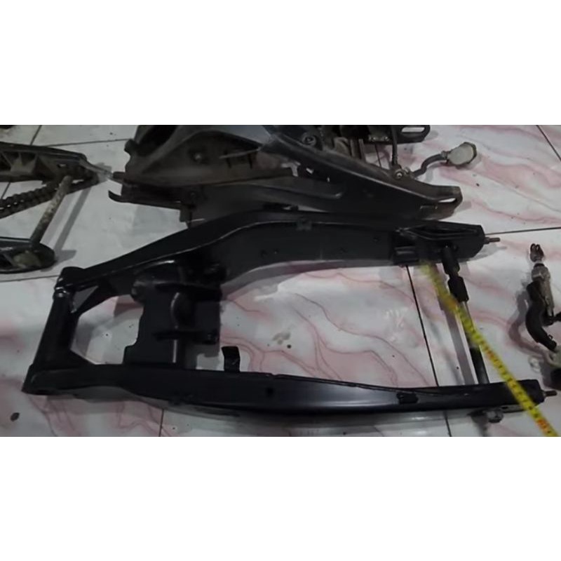 swing arm r25 pnp vixion