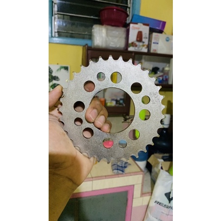 Gear Belakang SSS Megapro mono/verza