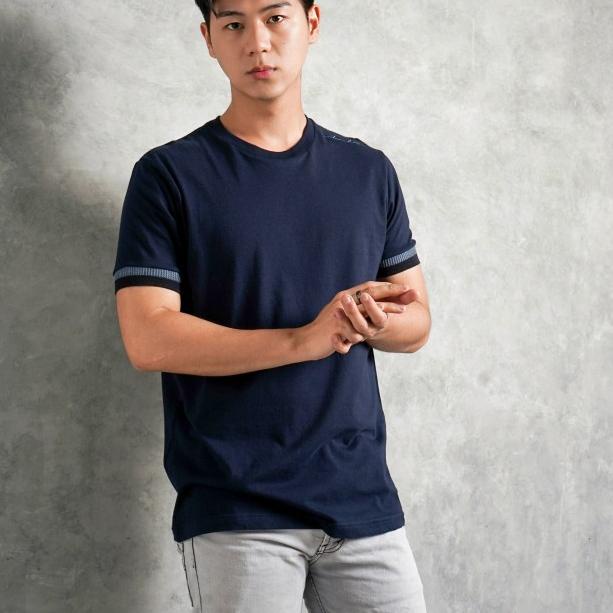 Kale DENZEL - Tshirt Premium Pria Cotton Combed 24S - DENZEL NAVY, XL