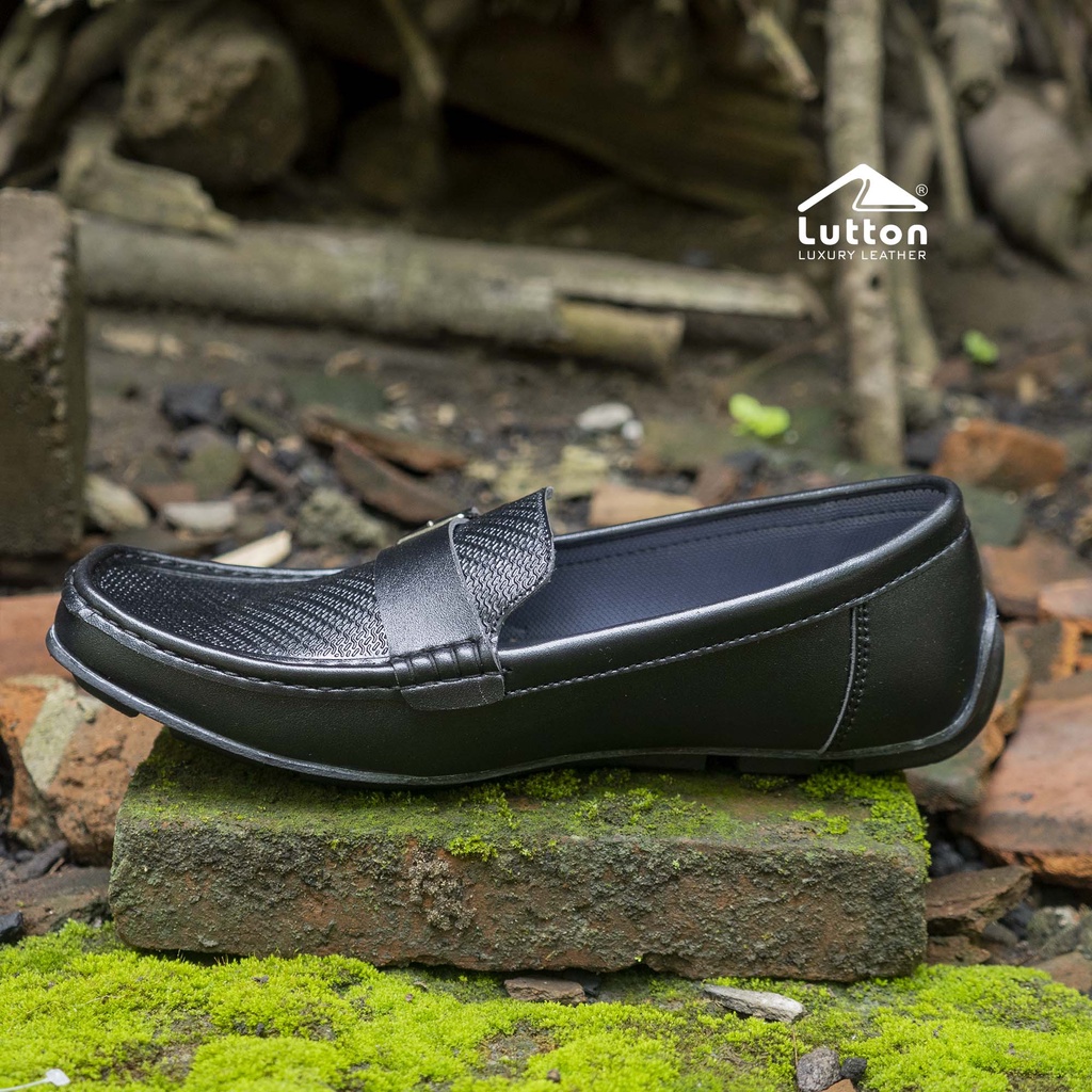 LUTTON SEPATU PRIA SLIP ON TERBARU A SIX