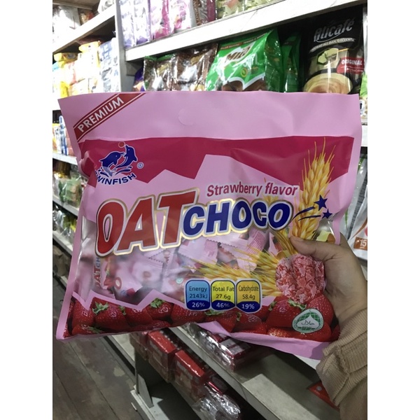 

oat choco strawberry flavor/cemilan gandum/cemilan diet/buatan malaysia/snack malaysia