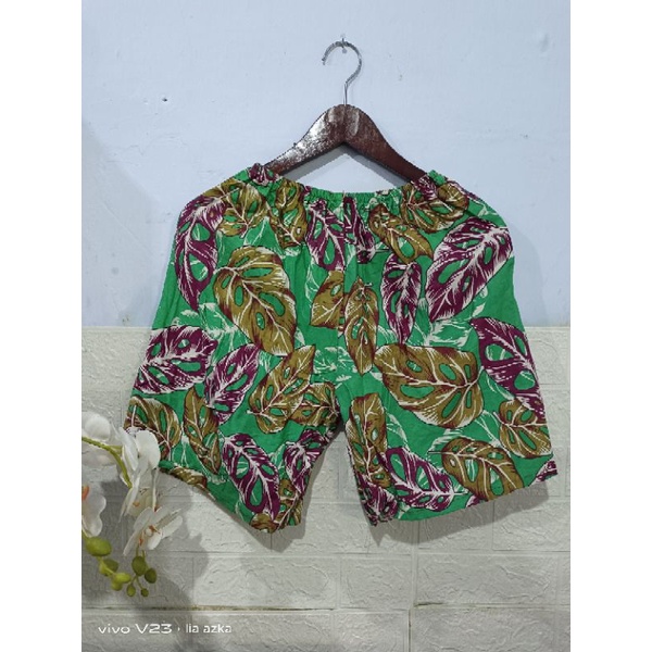 CELANA PENDEK BALI BAHAN RAYON WANITA/CELANA BALI RAYON/CELANA PENDEK TIEDIY