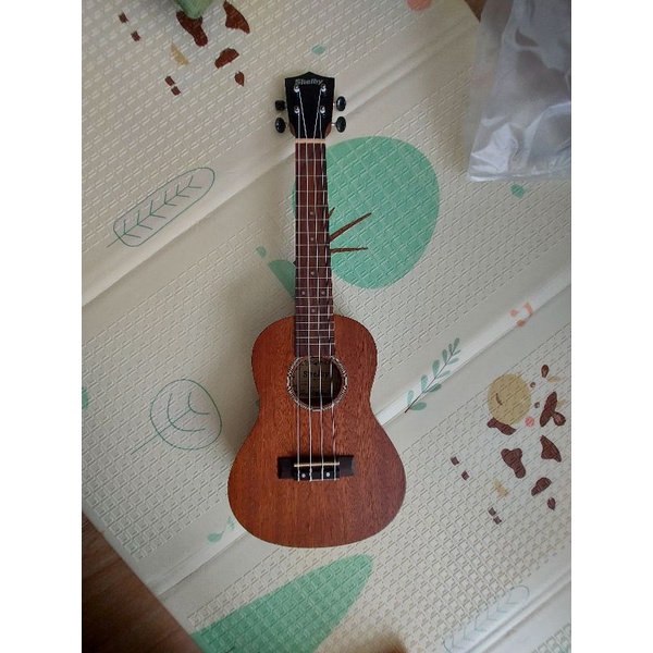 Ukulele Concert 23 inch Shelby