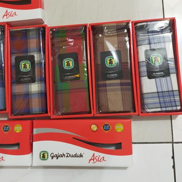 sarung cap gajah duduk Original