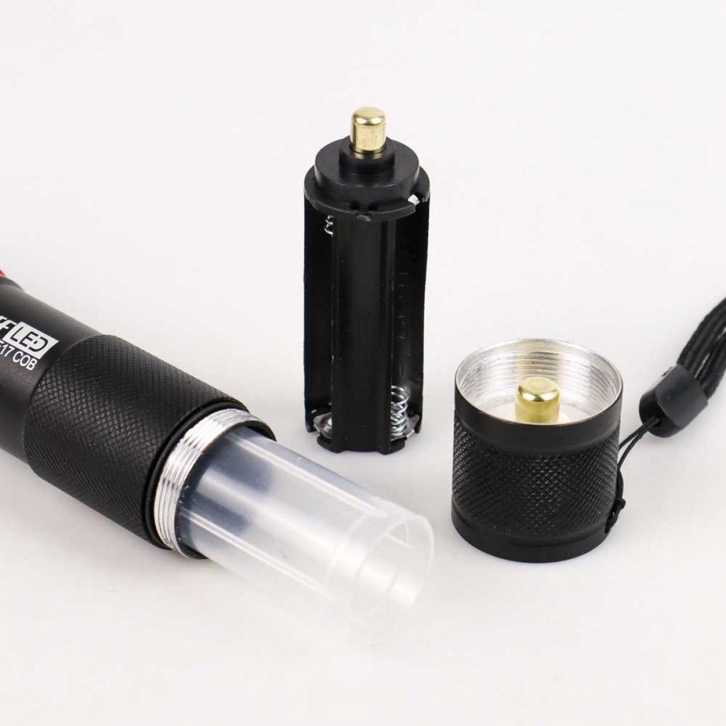 Senter LED Magnetik Torch Cree XM-L T6 8000 Lumens - E17 COB